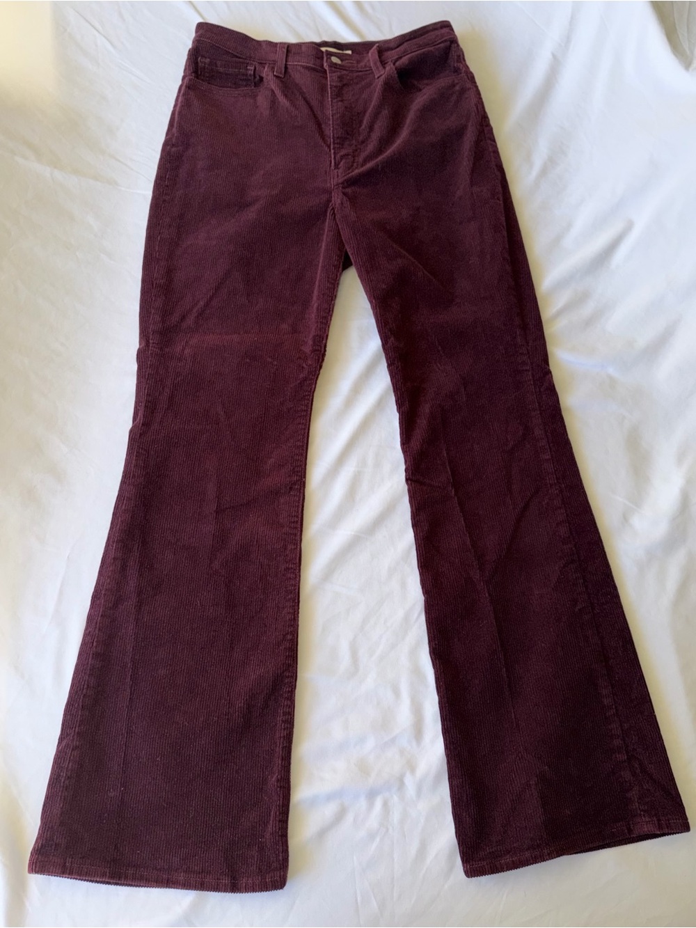 Levi’s Premium Ribcage Boot Courduroy Pants Sz 31 Burgundy Plum High Rise Flare